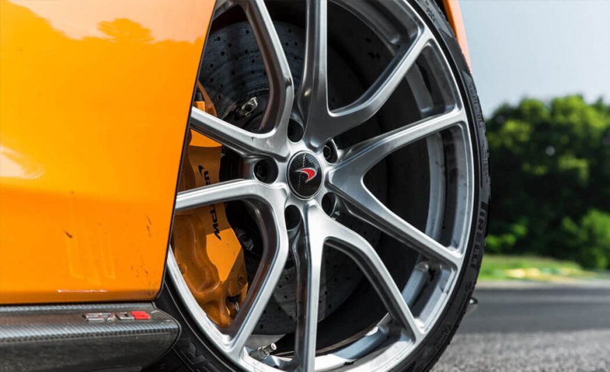 2014 McLaren 570GT